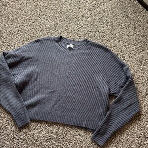 Hollister Gray Crew Neck Sweater
